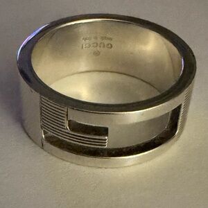 Gucci G Cut Out Silver Ring